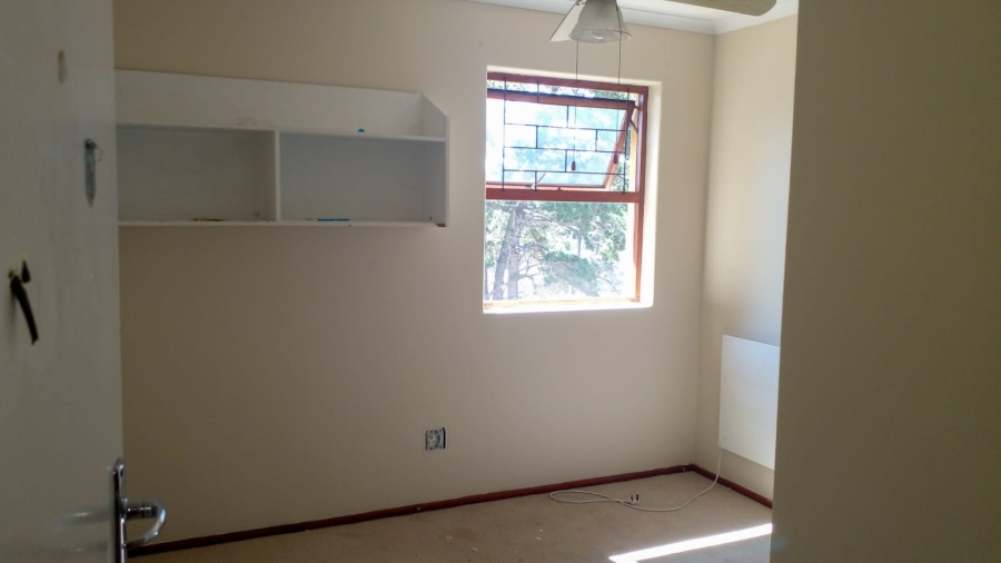 To Let 3 Bedroom Property for Rent in Pinelands Western Cape